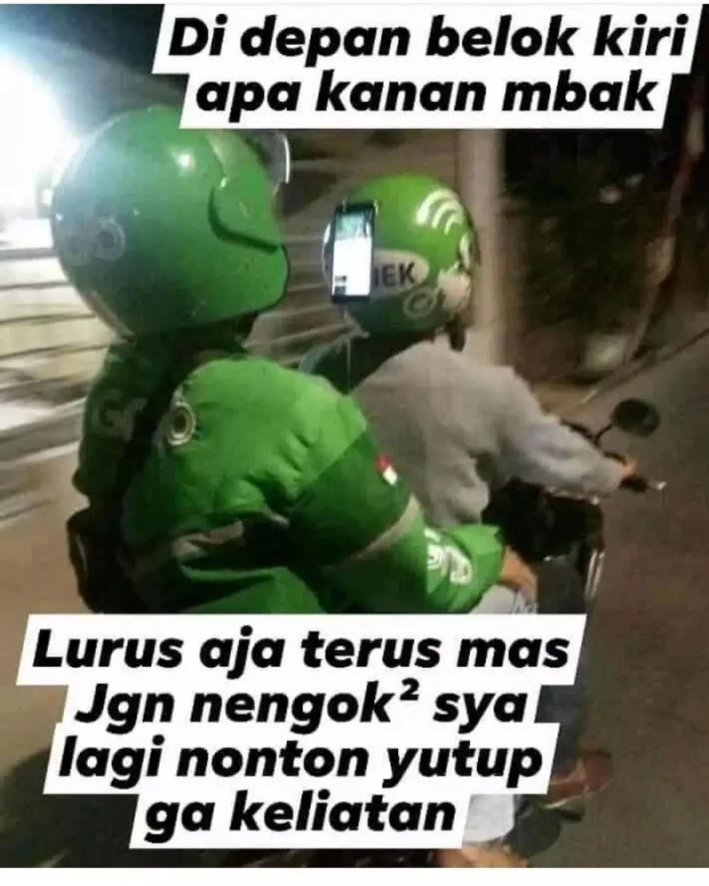 posisi cowok duduk  © 2019 brilio.net