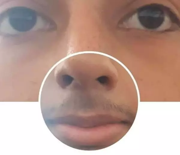 gabungan dua foto facebook  Instagram