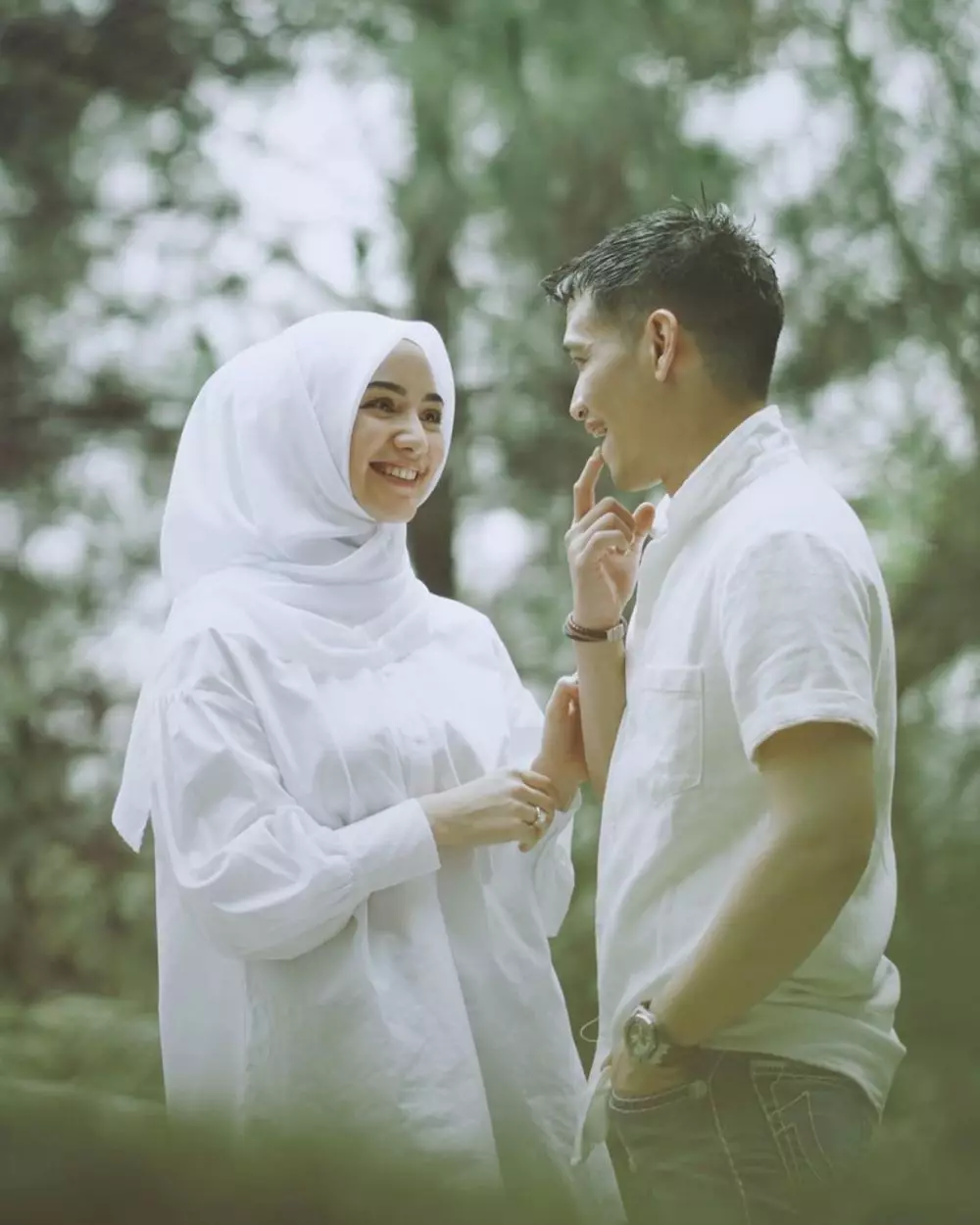 gaya prewedding citra kirana rezky aditya berbagai tema © 2019 instagram.com