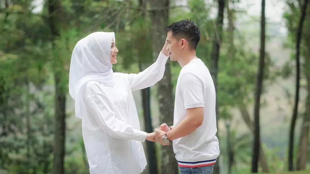 gaya prewedding citra kirana rezky aditya berbagai tema © 2019 instagram.com