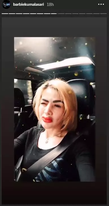 barbie sulam bibir © 2019 brilio.net