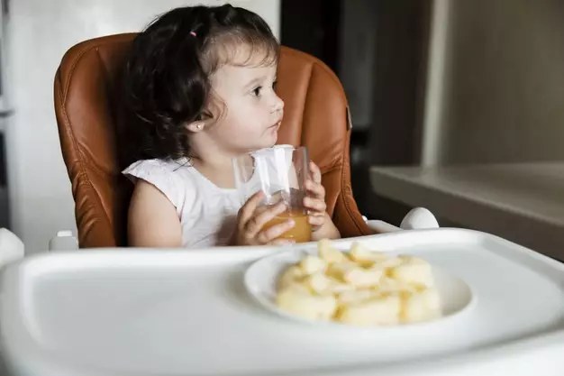 5 Penyebab sariawan pada bayi dan cara mengatasinya freepik.com