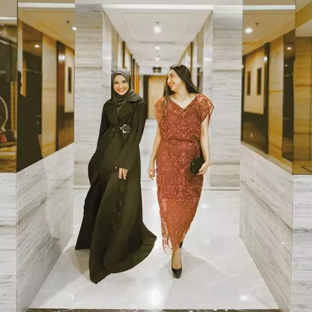 penampilan 13 seleb di pernikahan dian pelangi  Instagram