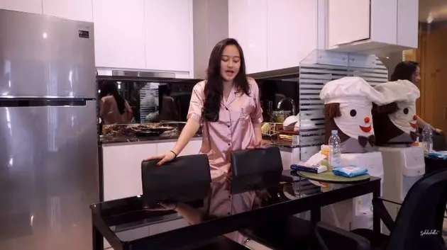 potret apartemen salshabilla adriani  YouTube potret apartemen salshabilla adriani  YouTube