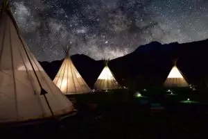 5 Tempat menginap yang unik ini bisa memperluas wawasan travel kamu   