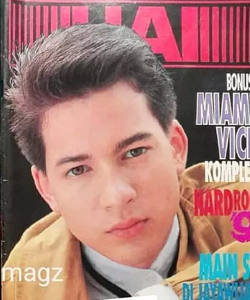 foto 28 tahun lalu ari wibowo Instagram