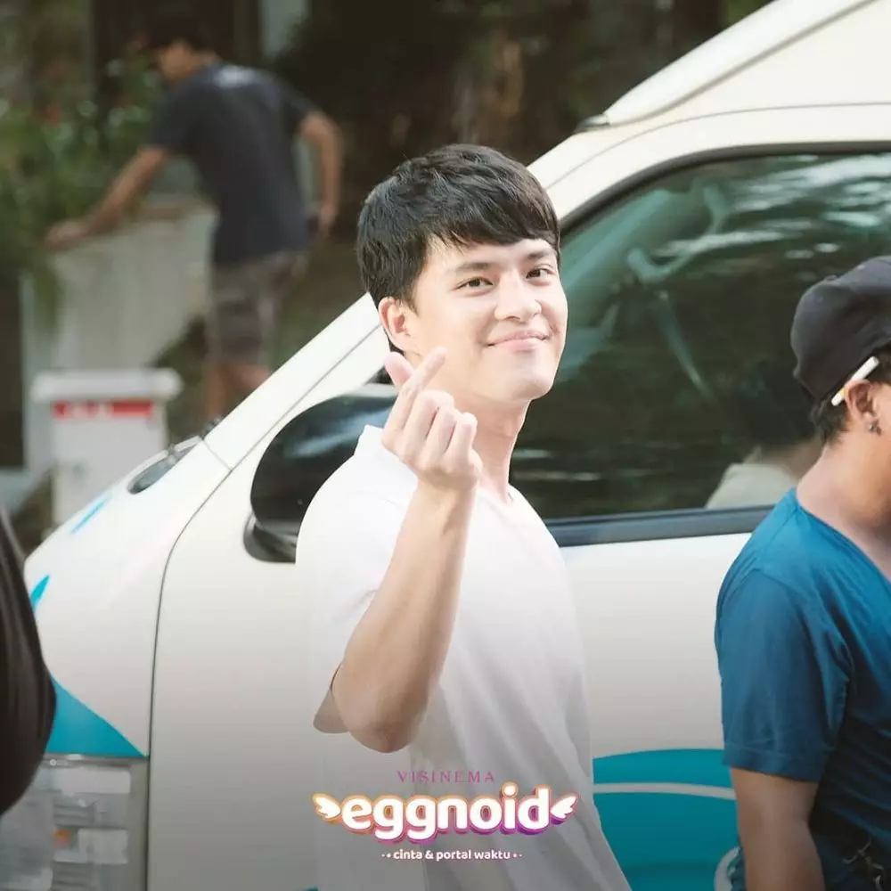 10 Potret Morgan Oey perankan Eggy Eggnoid, tuai pro kontra berbagai sumber