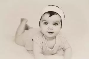 5 Cara menghilangkan ketombe pada bayi dan penyebabnya