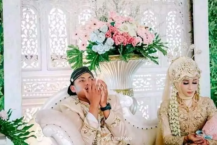 pengantin pria tingkahnya ngakak © berbagai sumber