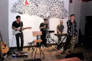 Adrian Khalif rilis album perdana, prosesnya sampai tiga tahun lho