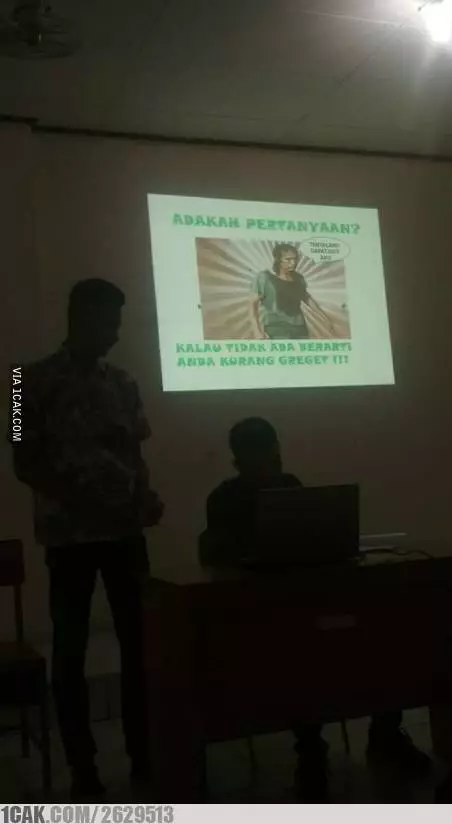 presentasi di sekolah absurd © 2019 1cak.com