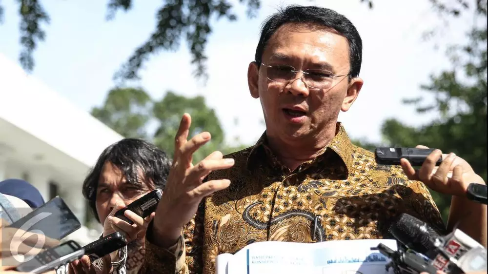 ahok komisaris utama gaji tugas © berbagai sumber ahok komisaris utama gaji tugas © berbagai sumber