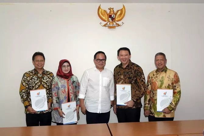 gebrakan ahok pertamina © merdeka.com & liputan6.com