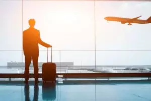 7 Tata cara naik pesawat bagi pemula, nyaman dan aman