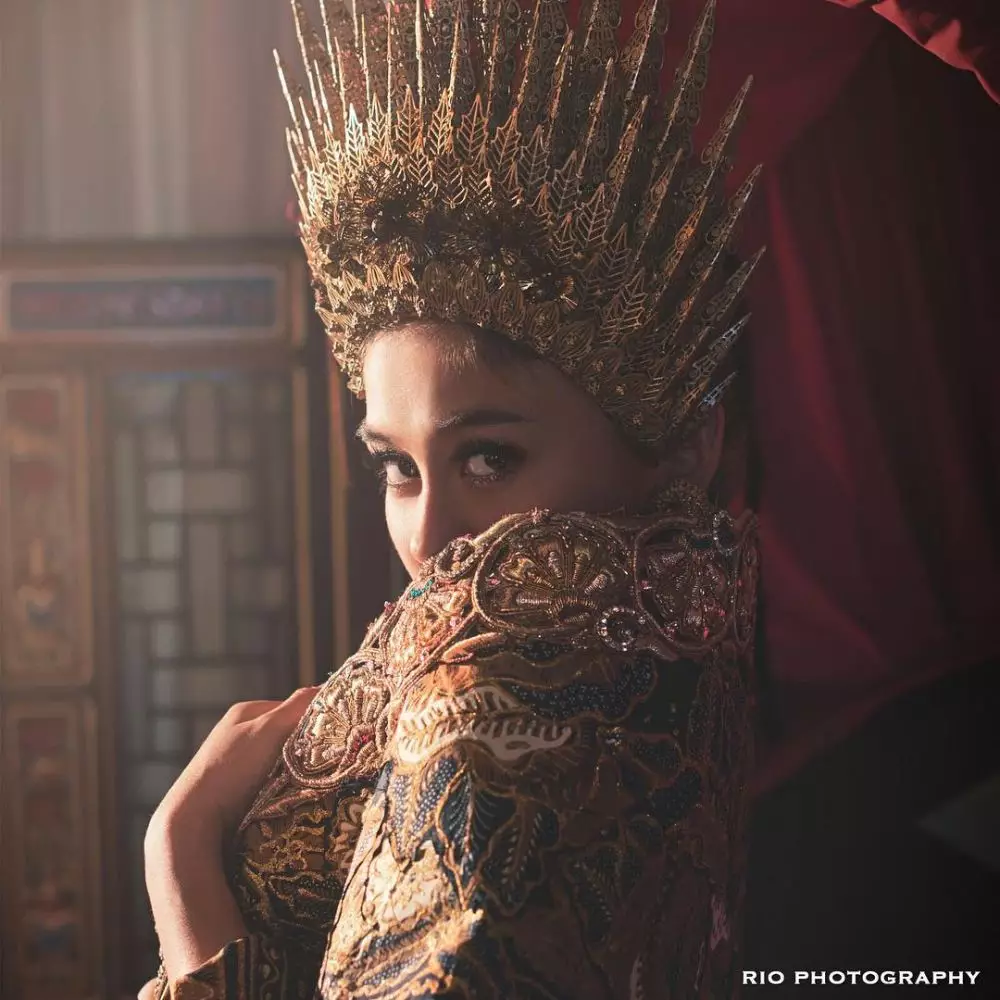 Agnez Mo berkebaya  Instagram 