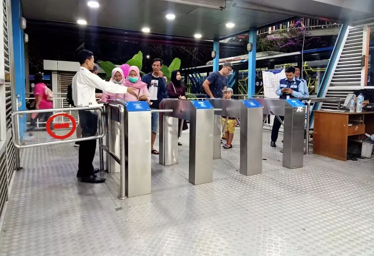 Moladin © 2019 brilio.net Moladin © 2019 brilio.net