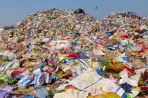 Cara mengelola sampah di rumah agar lebih bermanfaat