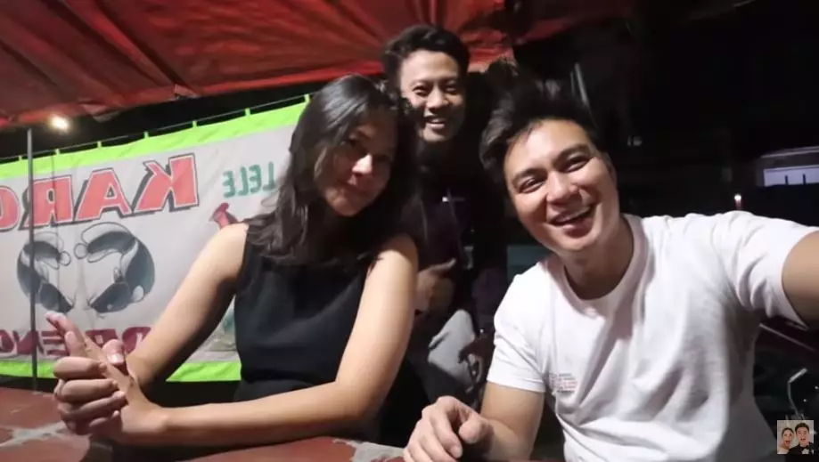 Baim ajak Paula makan nasi pecel YouTube