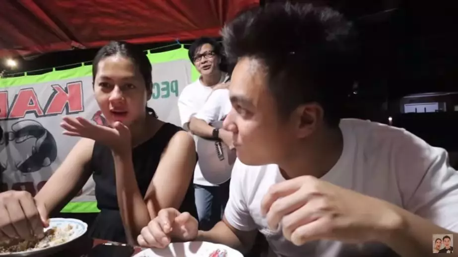 Baim ajak Paula makan nasi pecel YouTube