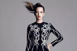 Momen Nia Ramadhani temani anaknya belajar ini curi perhatian