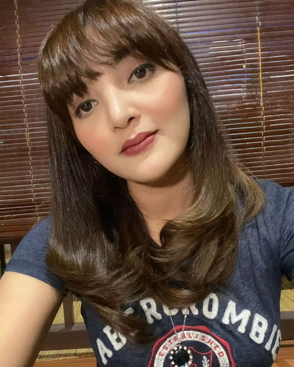 penampilan baru Ashanty dengan poni © 2019 instagram.com