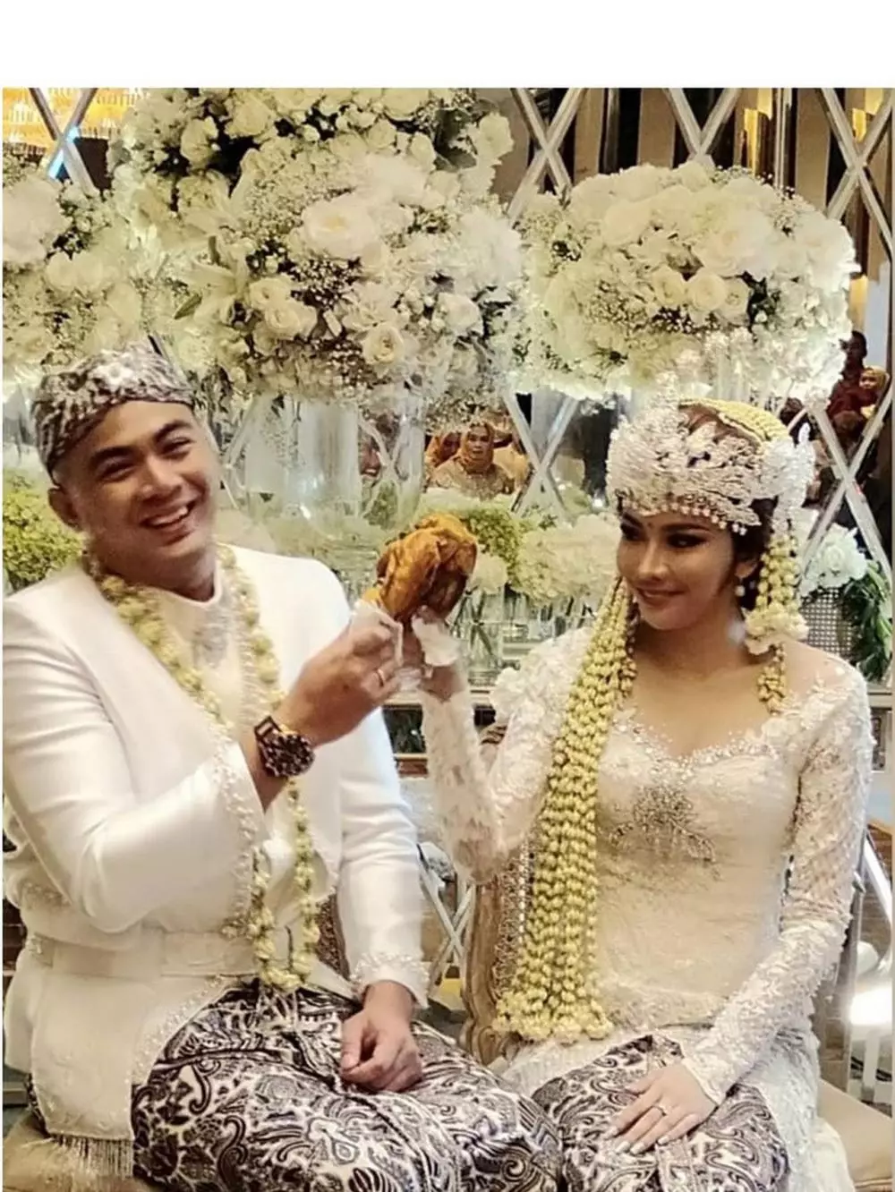 pernikahan guntur triyoga  Instagram 