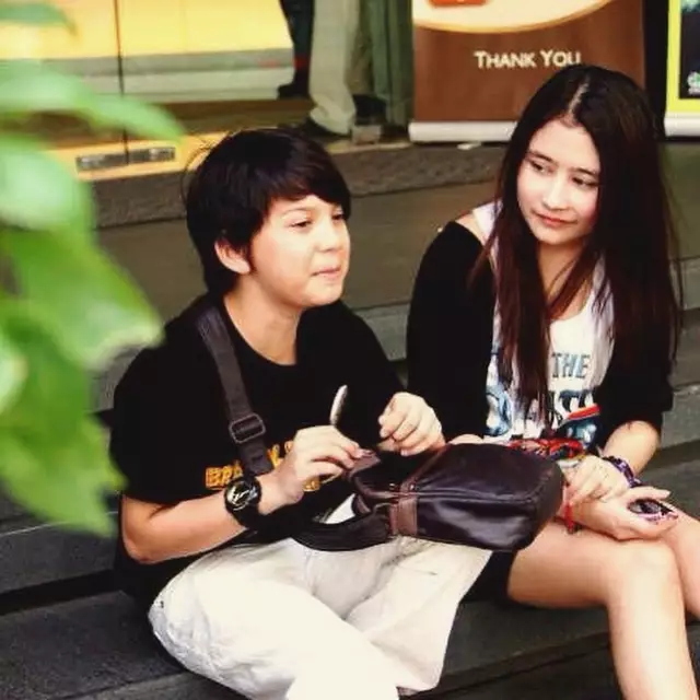 Prilly dan Endy Arfian  Instagram 