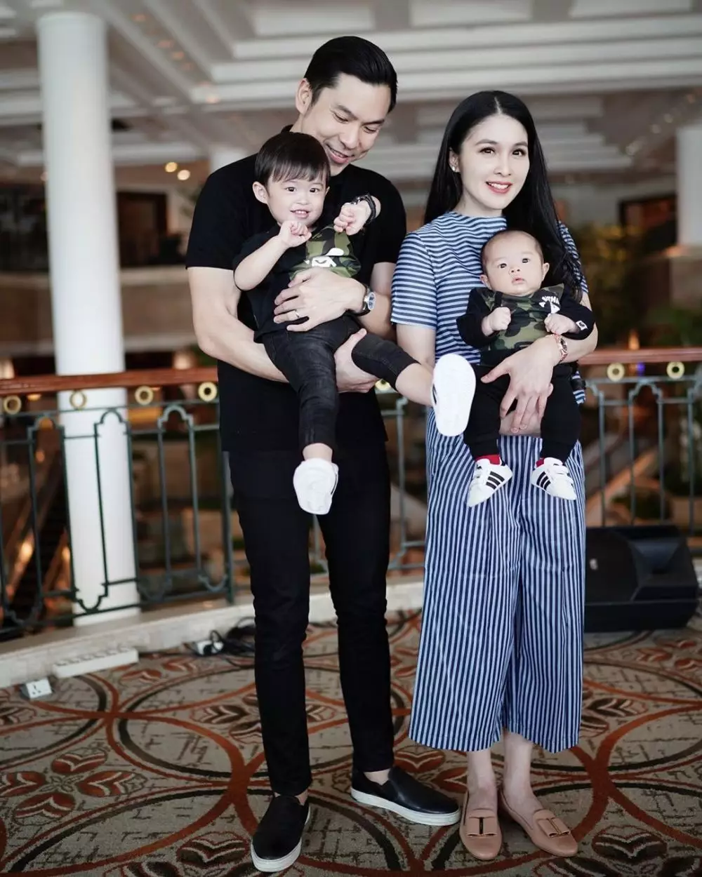 Sandra Dewi tidak kado suami © 2019 instagram.com