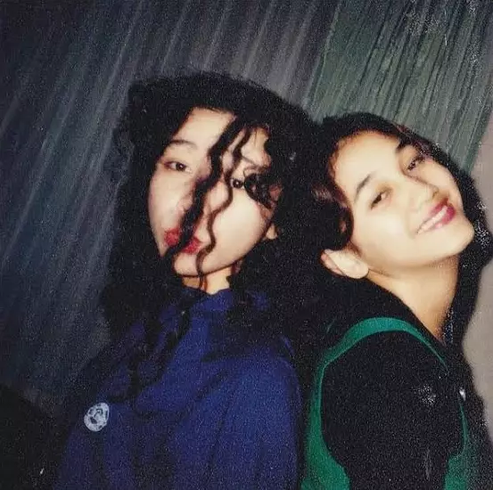 kisah haru Melly Goeslaw dan ART Nike Ardilla © 2019 instagram.com