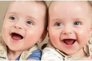 9 Cara membuat anak kembar tanpa ada garis keturunan