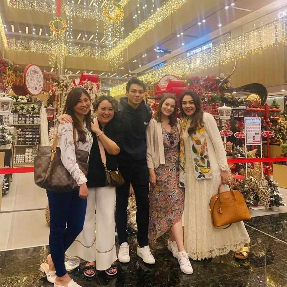 7 Potret kebersamaan Chelsea Islan & Rob Clinton, go public nih Instagram/@robclintonkardinal @chelseaislan 7 Potret kebersamaan Chelsea Islan & Rob Clinton, go public nih Instagram/@robclintonkardinal @chelseaislan