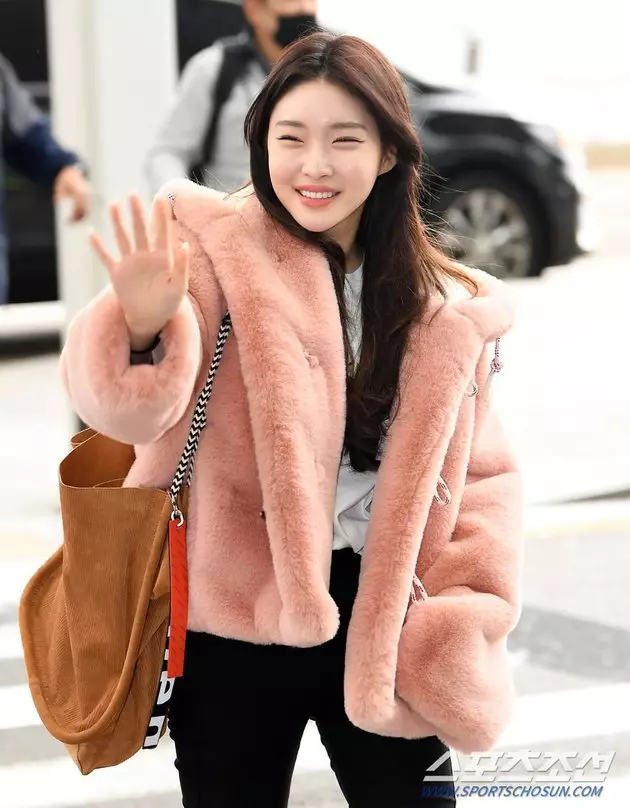 foto bintang korea mama 2019 Istimewa