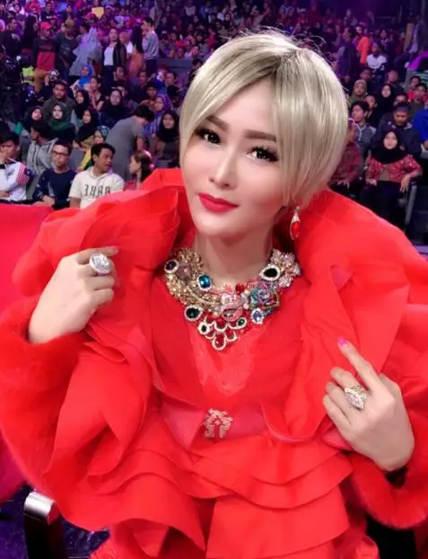 inul daratista jual kacang Instagram