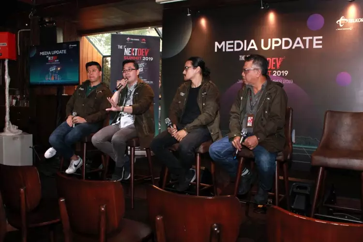 Nextdev Summit © 2019 brilio.net Nextdev Summit © 2019 brilio.net