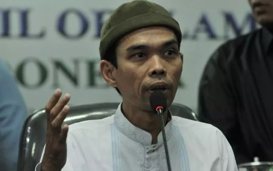 tanggapan Arie soal uas cerai Instagram tanggapan Arie soal uas cerai Instagram