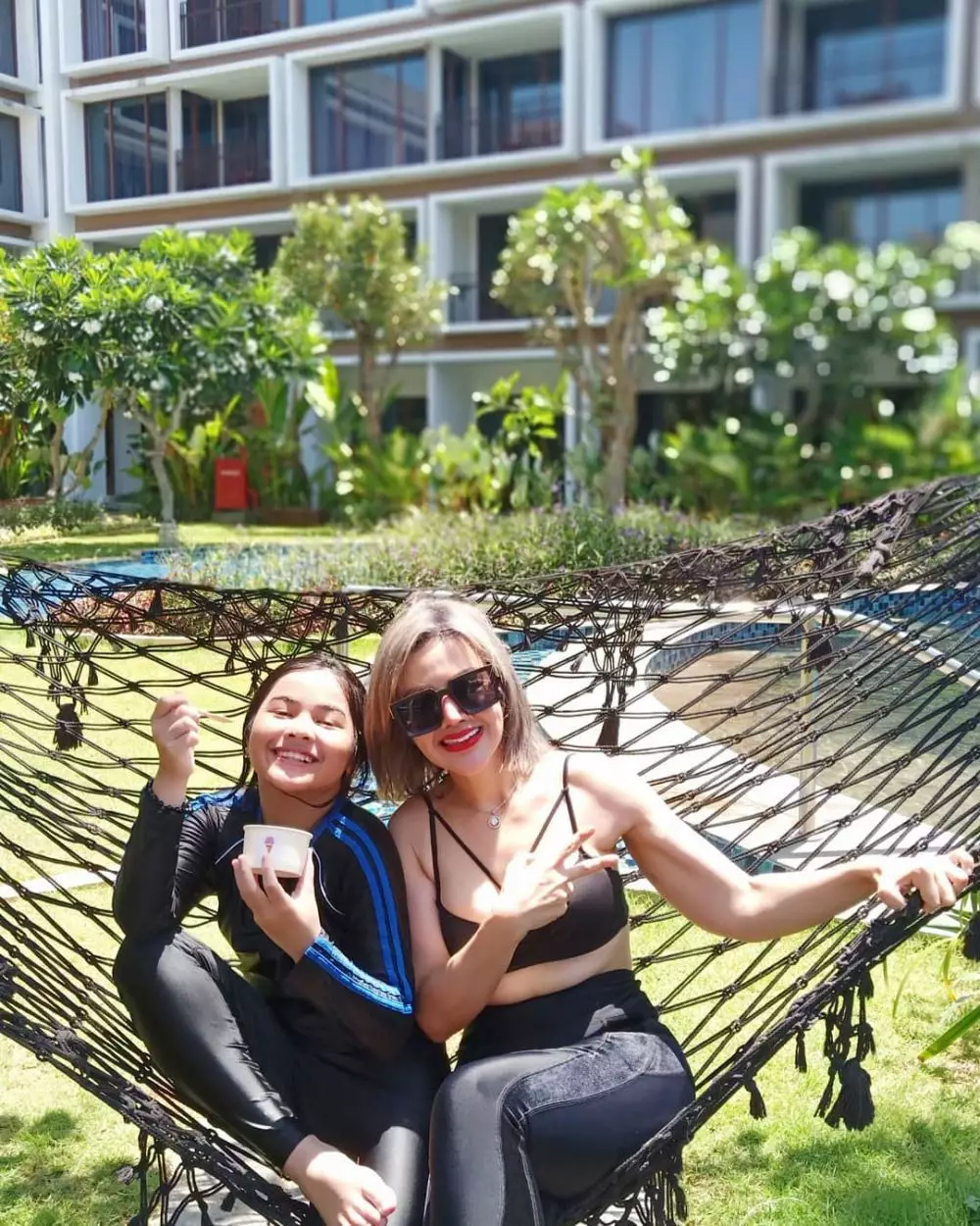 Barbie Kumalasari dan putrinya  Instagram  Barbie Kumalasari dan putrinya  Instagram