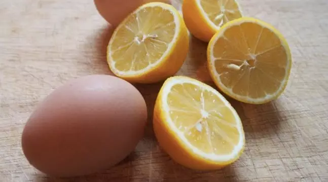 Cara menghilangkan ketombe dengan lemon Istimewa