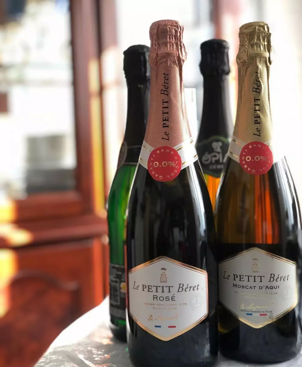 Rina nose minun champagne halal Instagram Rina nose minun champagne halal Instagram