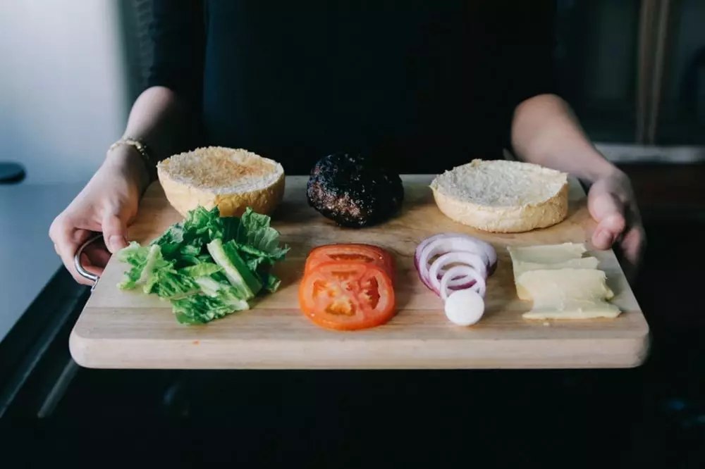 7 Tanda hamil muda yang wajib diketahui pasangan baru © 2019 brilio.net