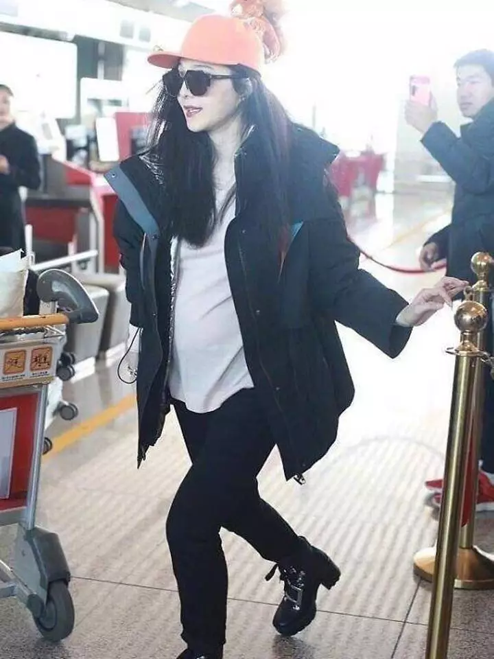 Fan bingbing diduga hamil Kapanlagi