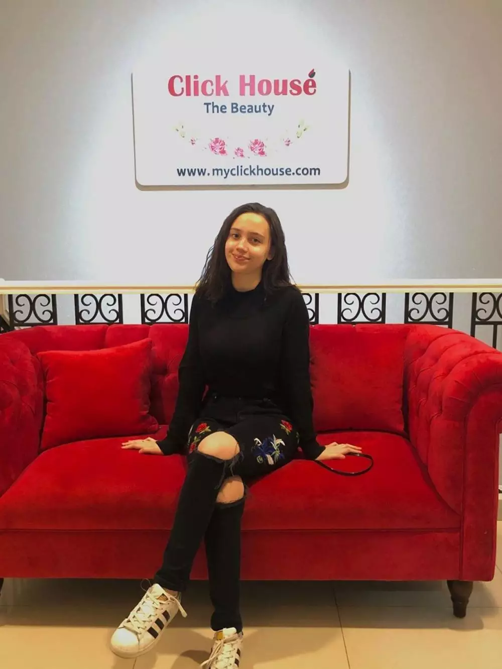 potret terbaru Sharon Sahertian Instagram potret terbaru Sharon Sahertian Instagram