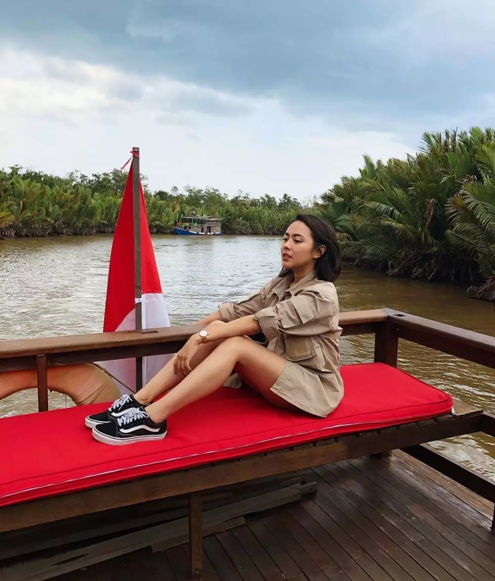 8 Pesona Nabila Faisal, calon istri Marcell Darwin yang cantik Instagram/@fastynabila