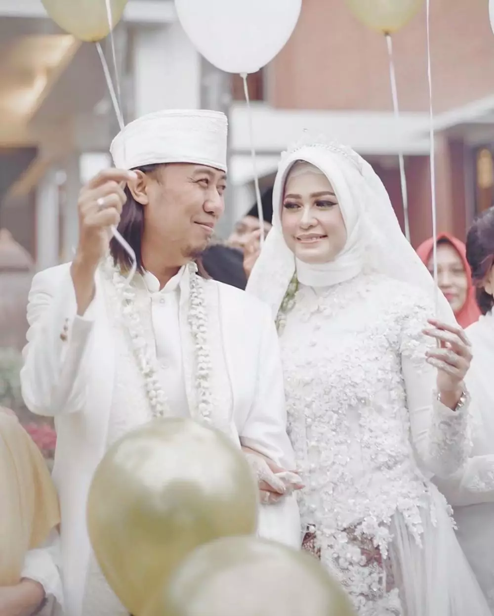 Momen pernikahan kedua Ade Jigo Instagram 