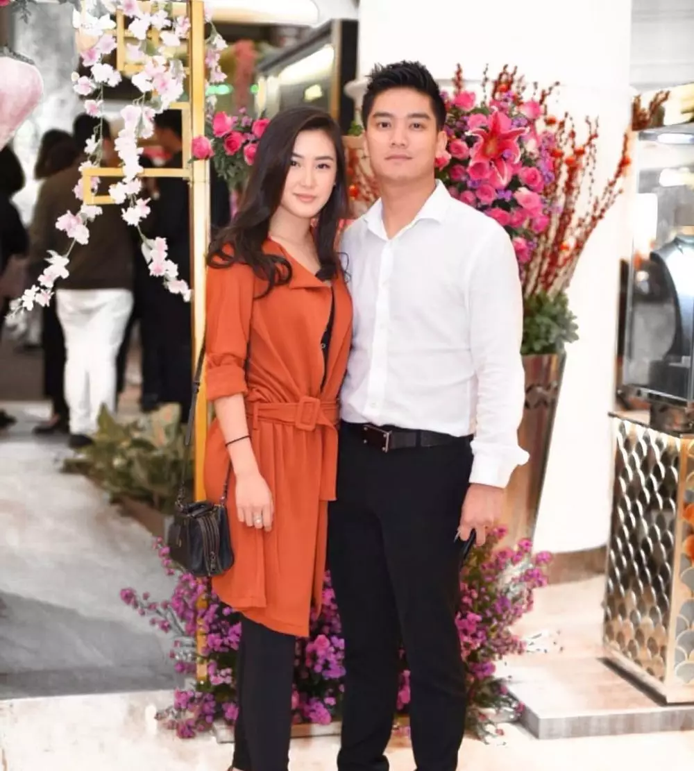 Berhasil taklukkan hati anak konglomerat Instagram 