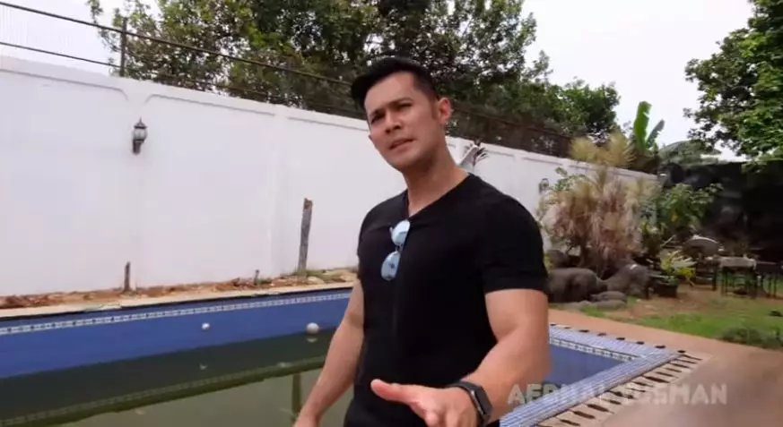 10 Potret rumah legend Genta Buana, bikin ingat masa lalu youtube 10 Potret rumah legend Genta Buana, bikin ingat masa lalu youtube