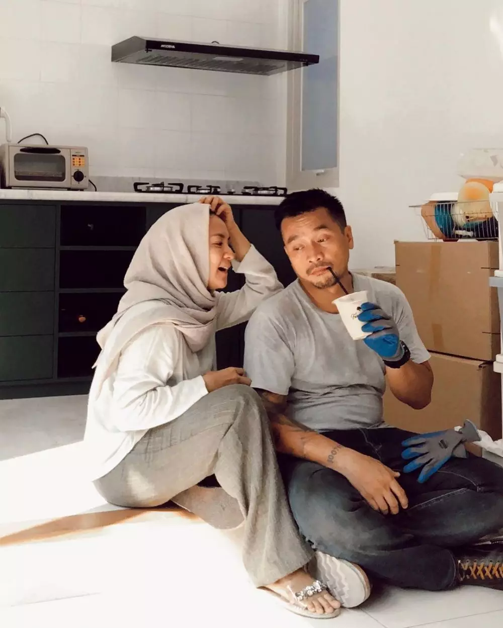 Pernah tinggal di kontrakan petak, ini 7 penampakan rumah Enno Lerian Instagram/@ennolerian_