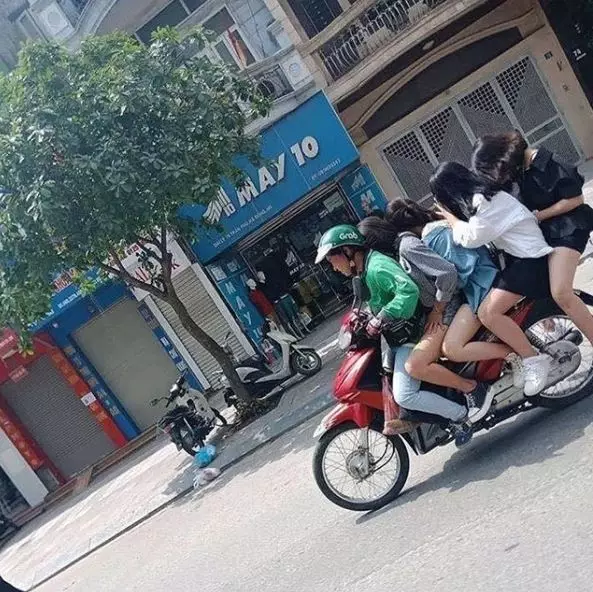 kejadian driver apes © 2019 brilio.net kejadian driver apes © 2019 brilio.net