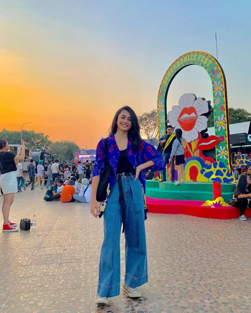 Sintya Marisca joget di konser Didi Kempot © 2019 instagram.com
