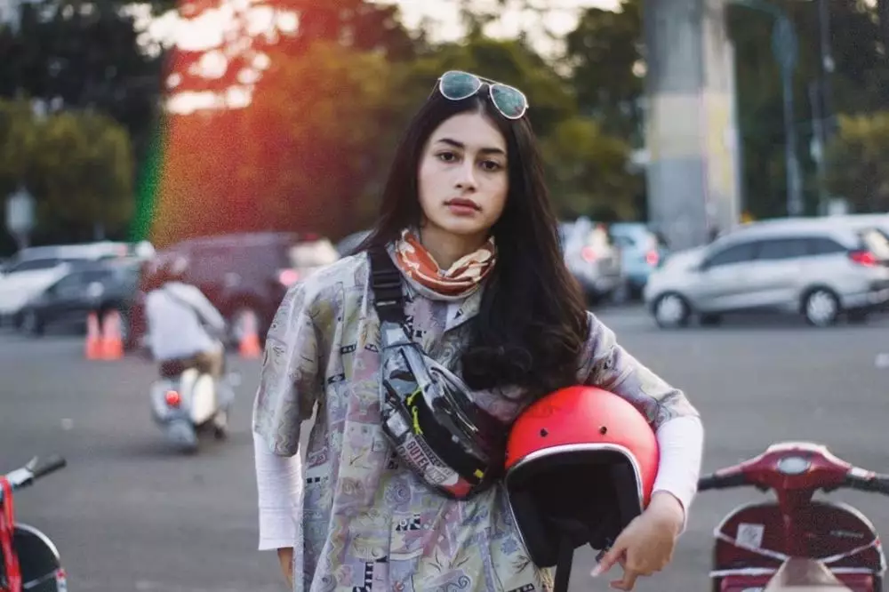 Sintya Marisca joget di konser Didi Kempot © 2019 instagram.com