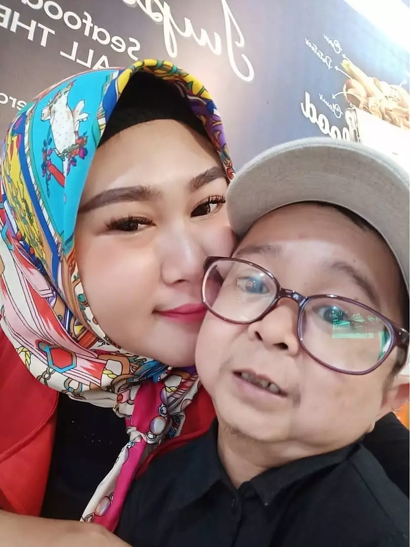 ulang tahun pernikahan Daus Mini dan Selvi © 2019 instagram.com ulang tahun pernikahan Daus Mini dan Selvi © 2019 instagram.com